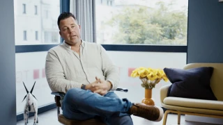 Antworten für alles, was im Unternehmensalltag passiert. Darauf erstmal ein Bier.